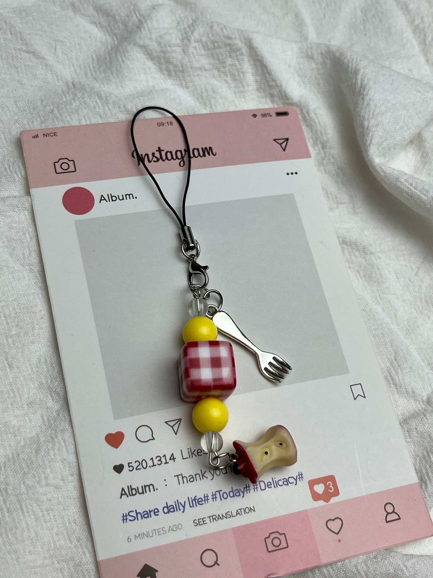 Apple Nuclear Fork Red and White Plaid Square Beaded Small Pendant Key Chain Cute Kawaii Mobile Phone Chain Girl Heart DIY