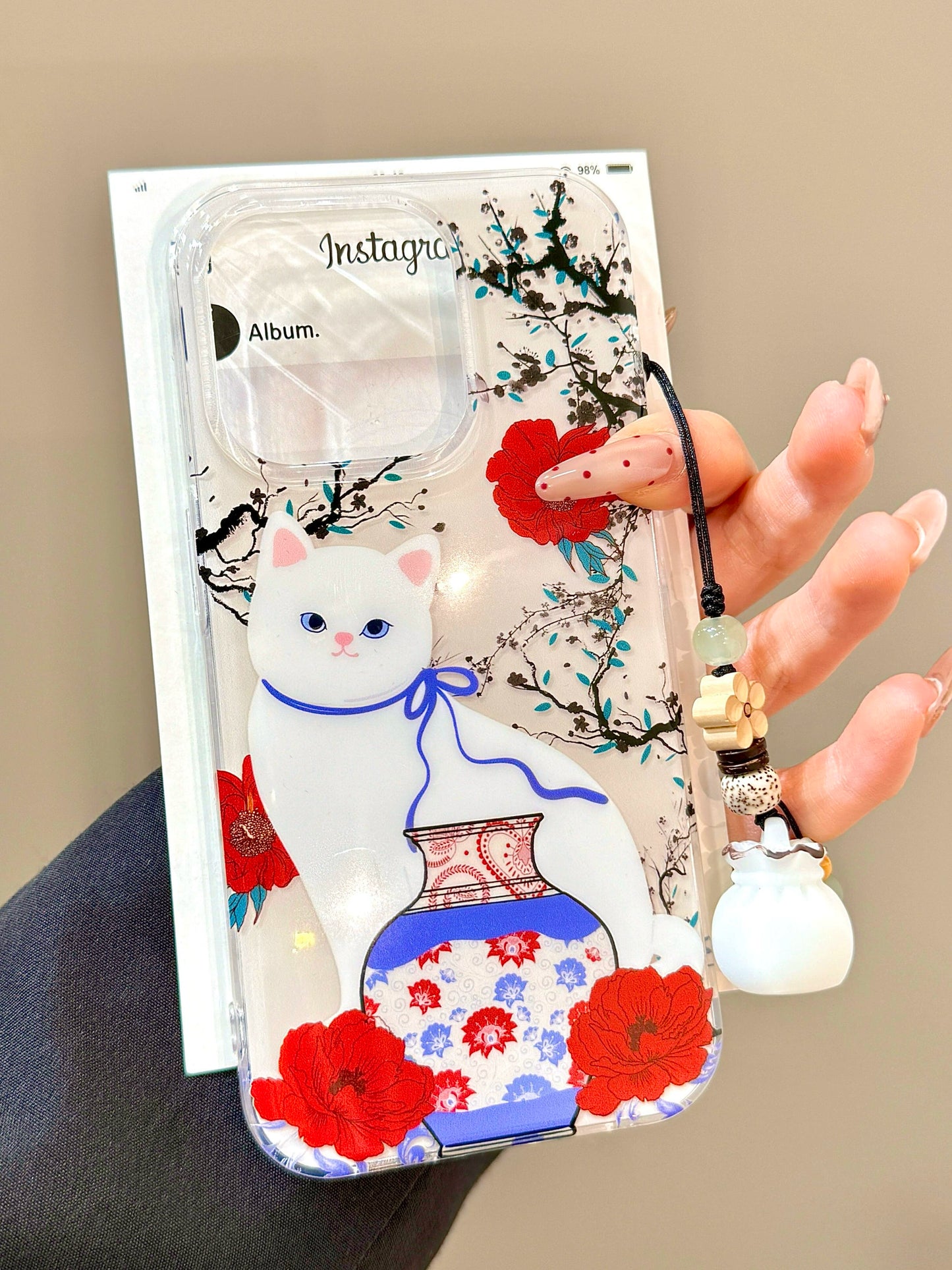 Red Flower Porcelain Bottle Cat Money Bag Pendant Cute Aesthetic Mobile Phone Case Suitable for iPhone16 iPhone15 iPhone14 iPhone13