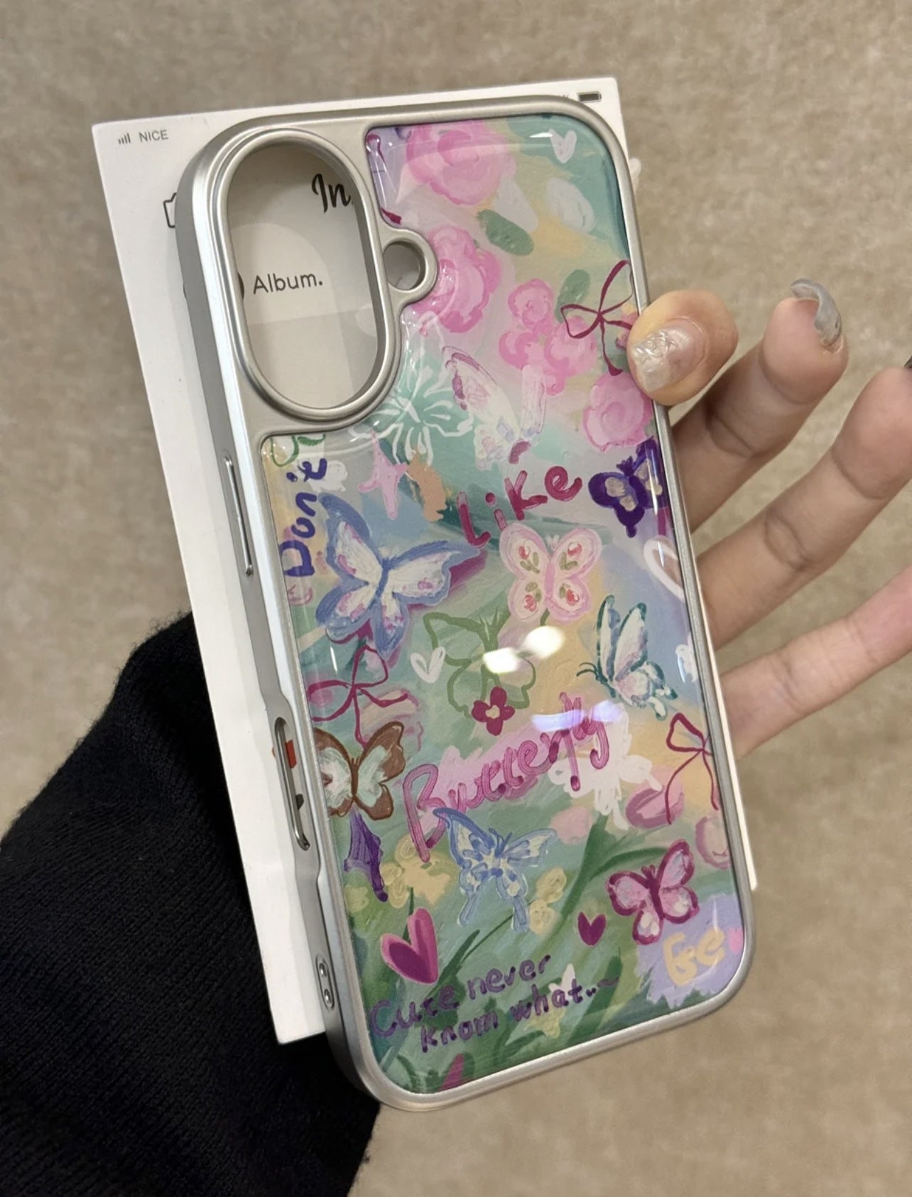 Oil Painting Graffiti Butterfly Color Aesthetics Electroplated Mobile Phone Case Suitable for iPhone16 iPhone15 iPhone14 iPhone13