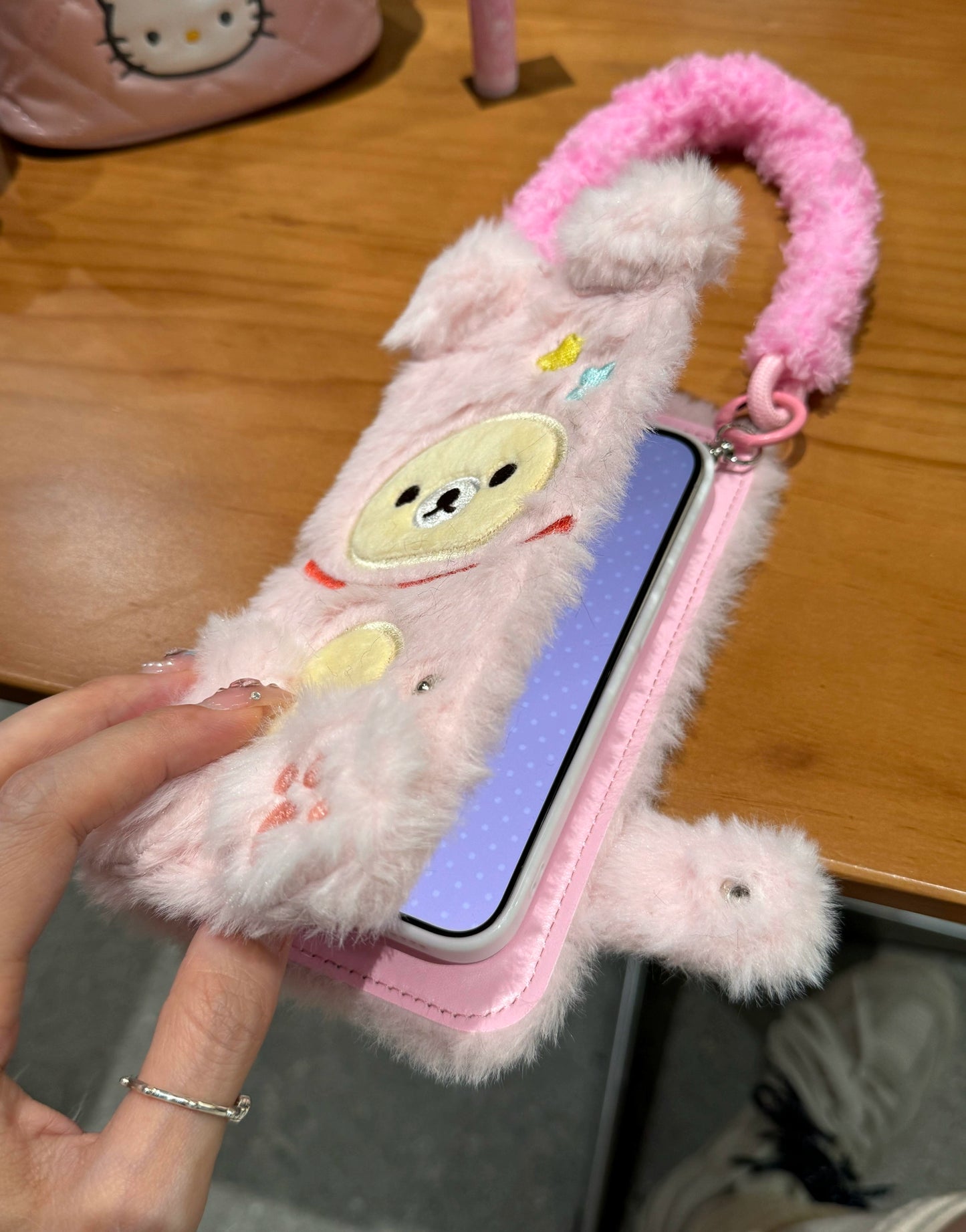 Plush Flip Brown Pink Bear Mirror Phone Case with Wrist Lanyard Pendant Suitable for iPhone16 iPhone15 iPhone14 iPhone13