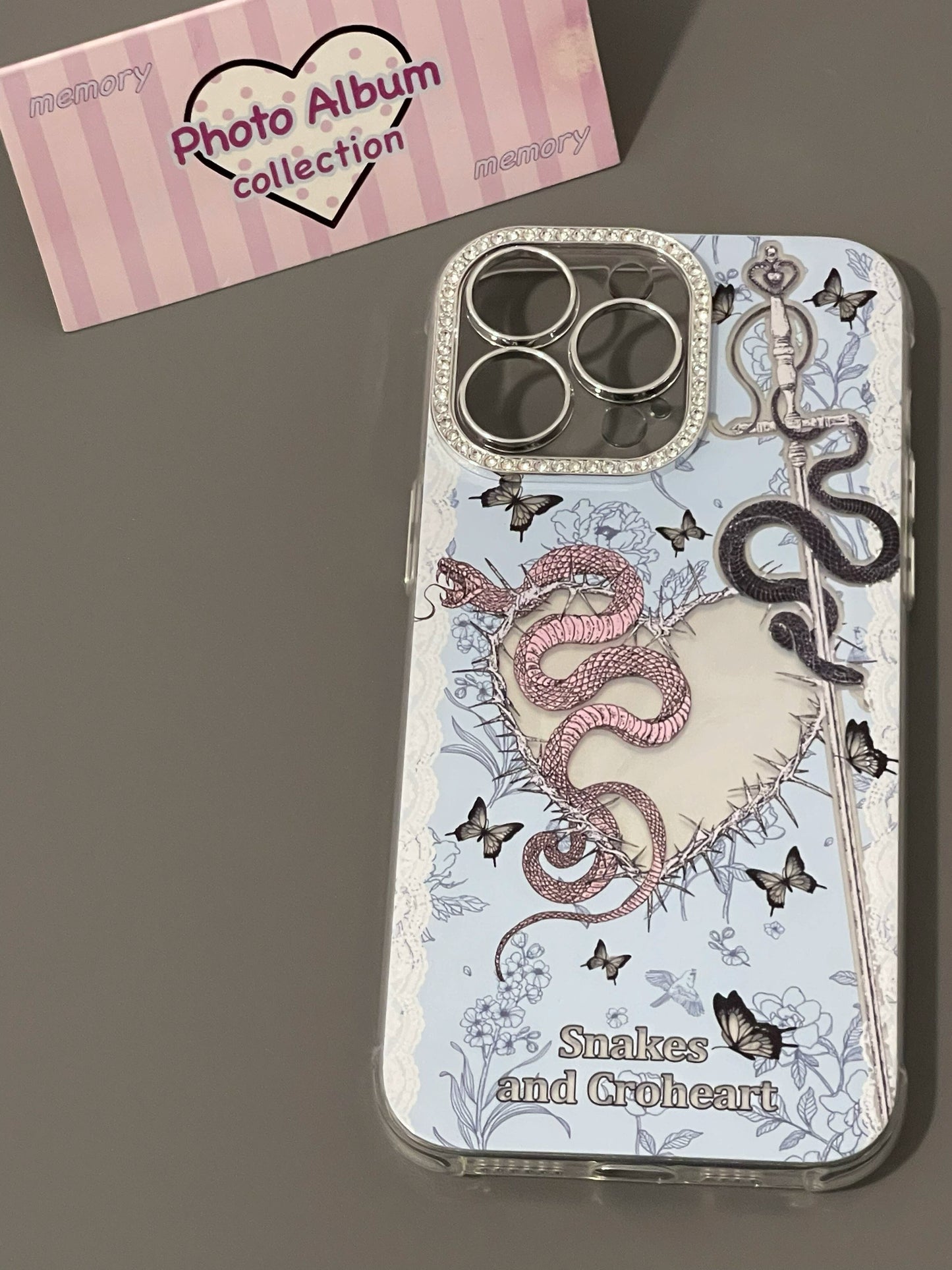 Laser Cross Snake Art Aesthetics Girl Mobile Phone Case Y2K Suitable for iPhone16 iPhone15 iPhone14 iPhone13