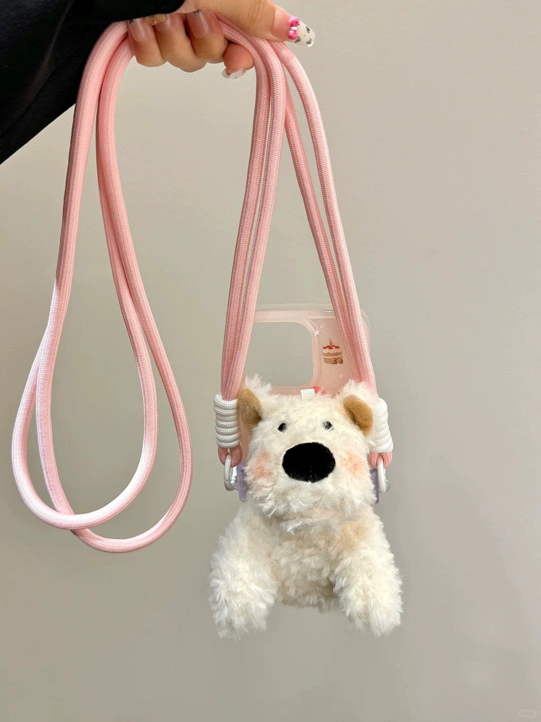 Scribble Puppy White Plush Puppy Three-dimensional Plush Mobile Phone Case Mobile Phone Back Clip Lanyard Plush Doll Crossbody Chain Suitable for iPhone16 iPhone15 iPhone14 iPhone13