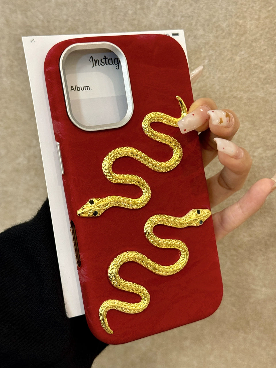 Retro Golden Snake Red Velvet Background Phone Case Suitable for iPhone16 iPhone15 iPhone14 iPhone13