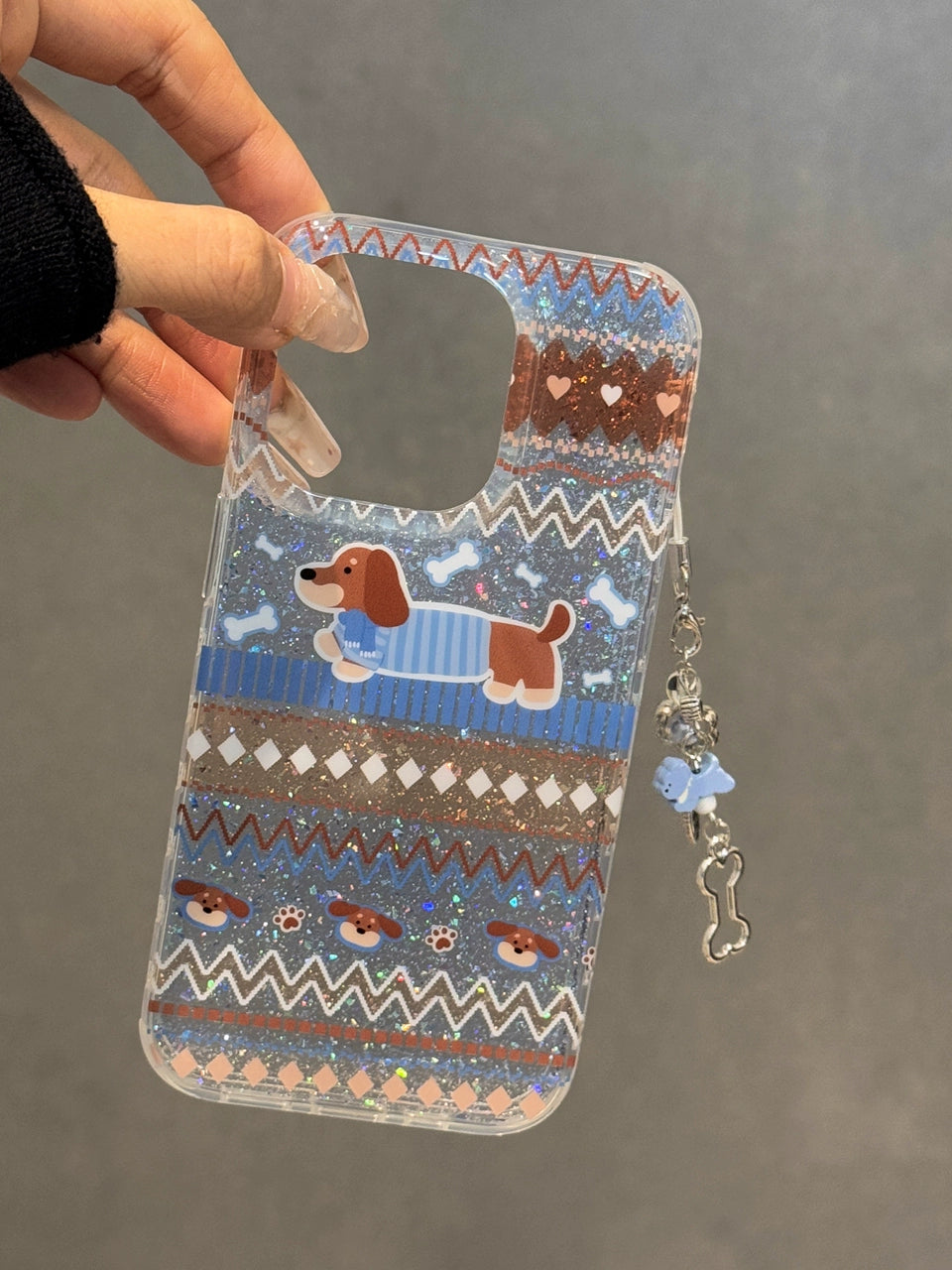 Translucent Blue Glitter Striped Puppy Cute Phone Case with Phone Chain Pendant Suitable for iPhone16 iPhone15 iPhone14 iPhone13