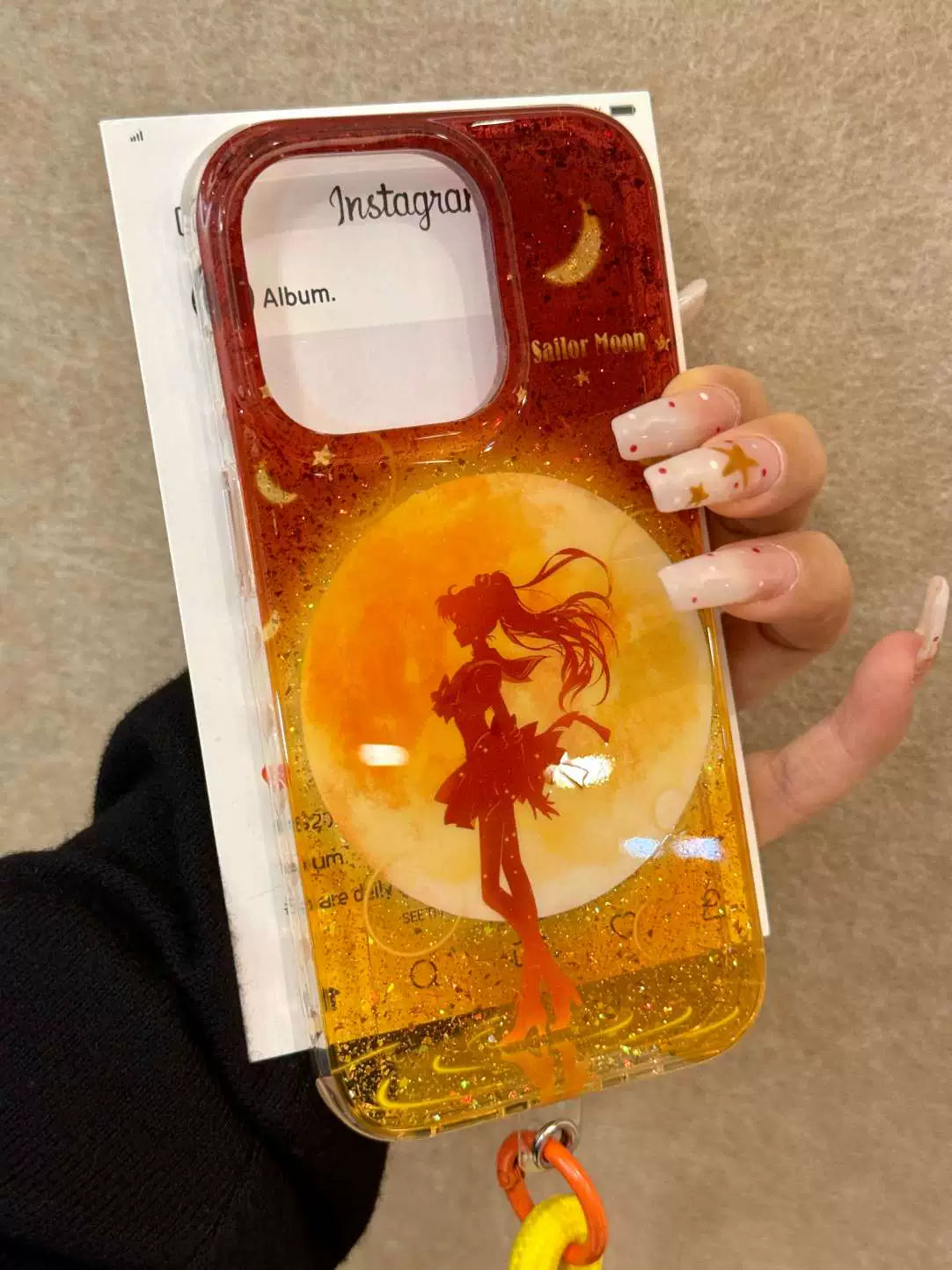 Translucent Gradual Change Color Moon Beauty Girl Aesthetic Girl Mobile Phone Case with Mobile Phone Chain Pendant Suitable for iPhone16 iPhone15 iPhone14 iPhone13