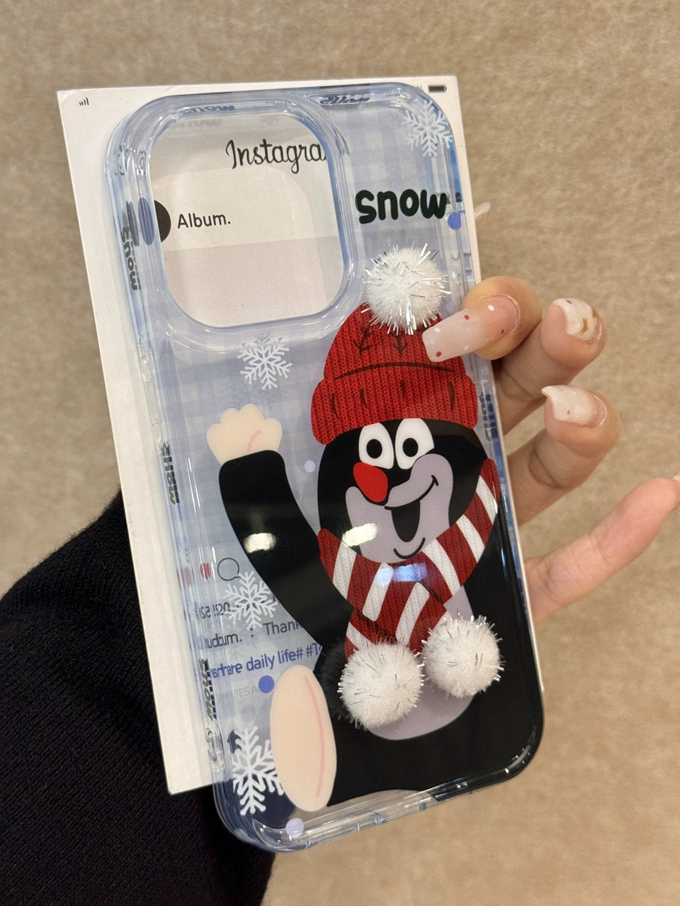 Transparent Blue Cute Mole Wears Scarf Three-dimensional Hairball Snowflake Scarf Mole Phone Case Suitable for iPhone16 iPhone15 iPhone14 iPhone13