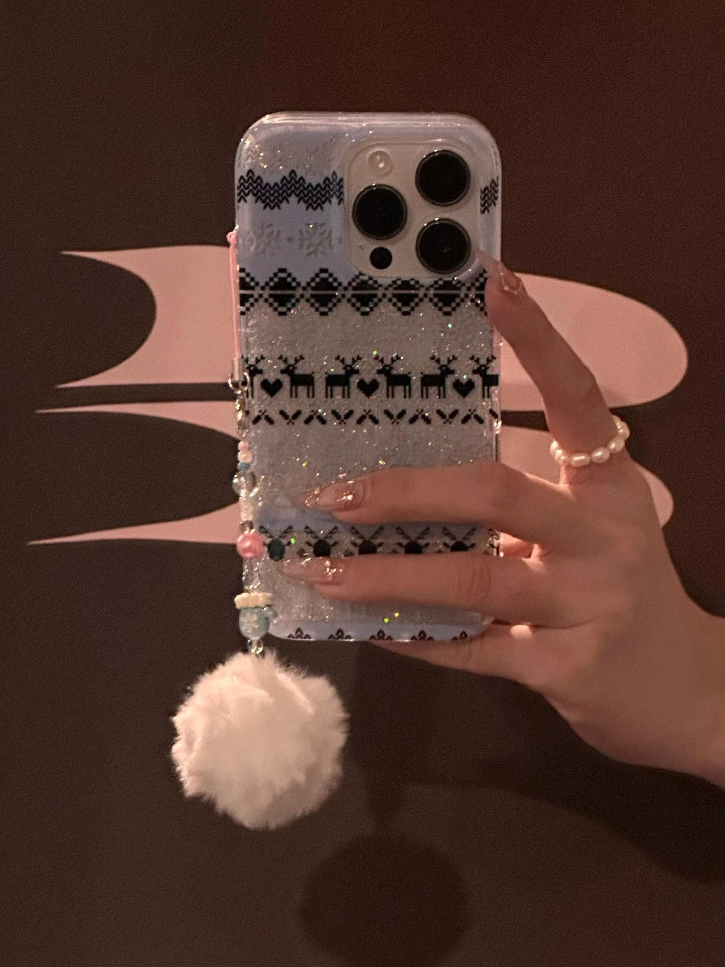 Winter Snowflake Deer Glitter Striped Translucent Aesthetic Silicone Mobile Phone Case with Mobile Phone Chain Pendant Suitable for iPhone16 iPhone15 iPhone14 iPhone13