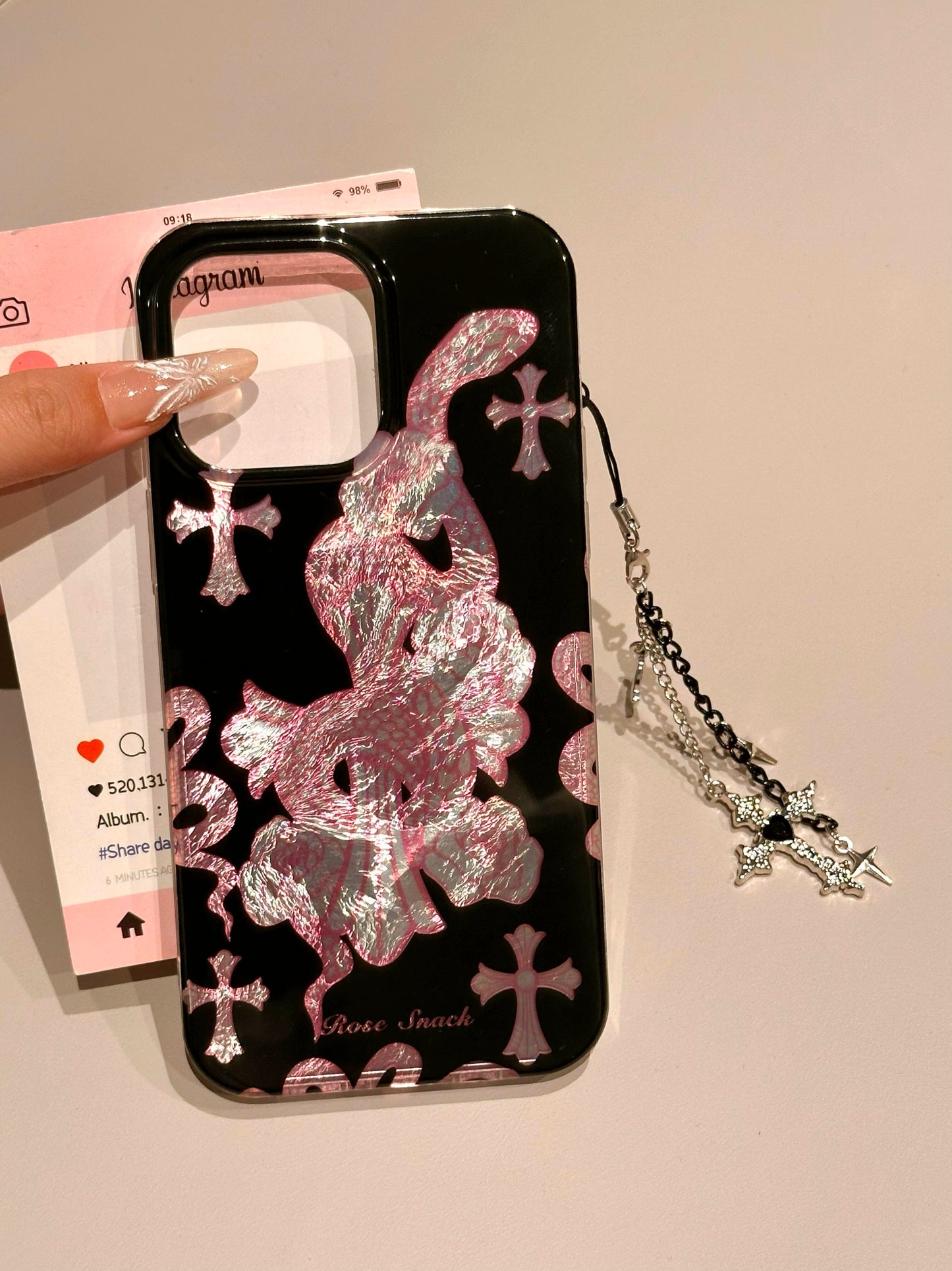 Spice Girl Hollow Cross Snake Black Aesthetic Phone Case with Phone Chain Pendant Suitable for iPhone16 iPhone15 iPhone14 iPhone13