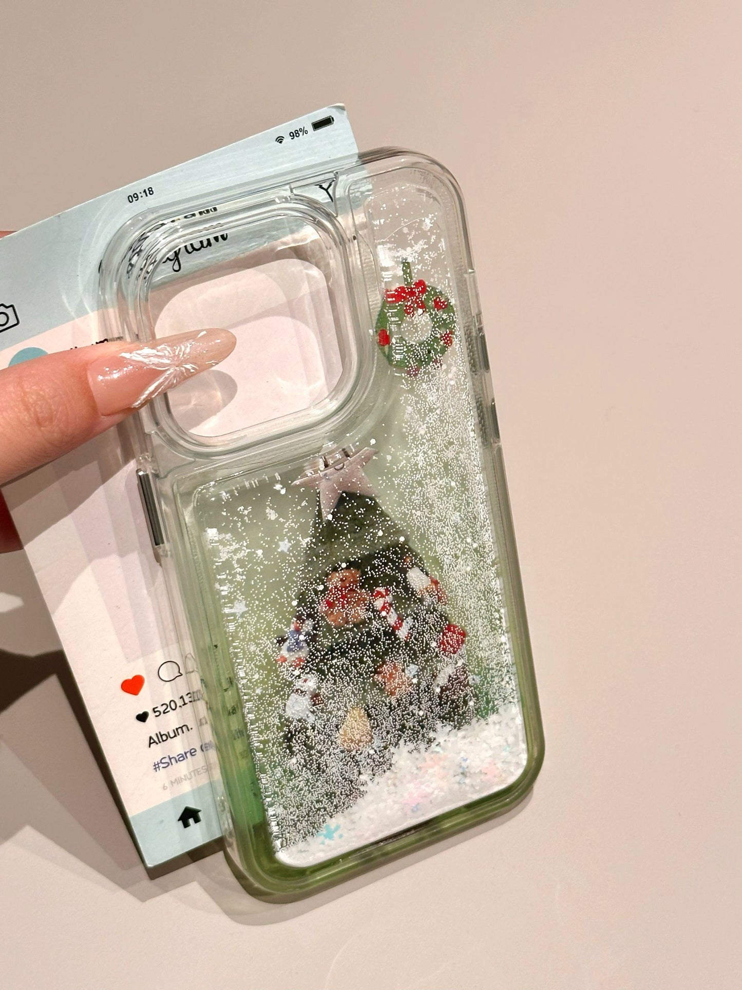 Snowflake Quicksand Green Smudge Christmas Tree Snow Mobile Phone Case Suitable for iPhone16 iPhone15 iPhone14 iPhone13