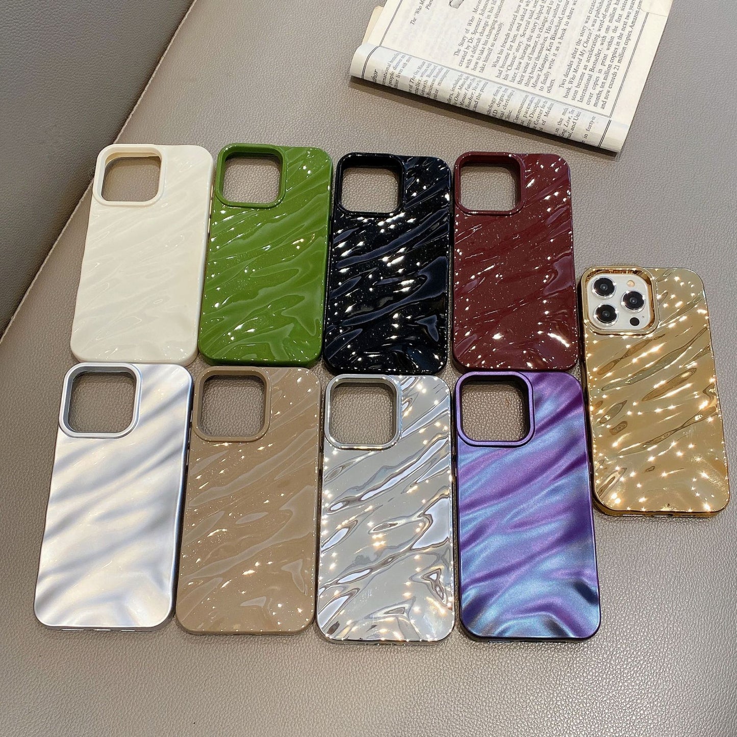 High Quality Pleated Silk Wavy Solid Color Mobile Phone Case Suitable for iPhone