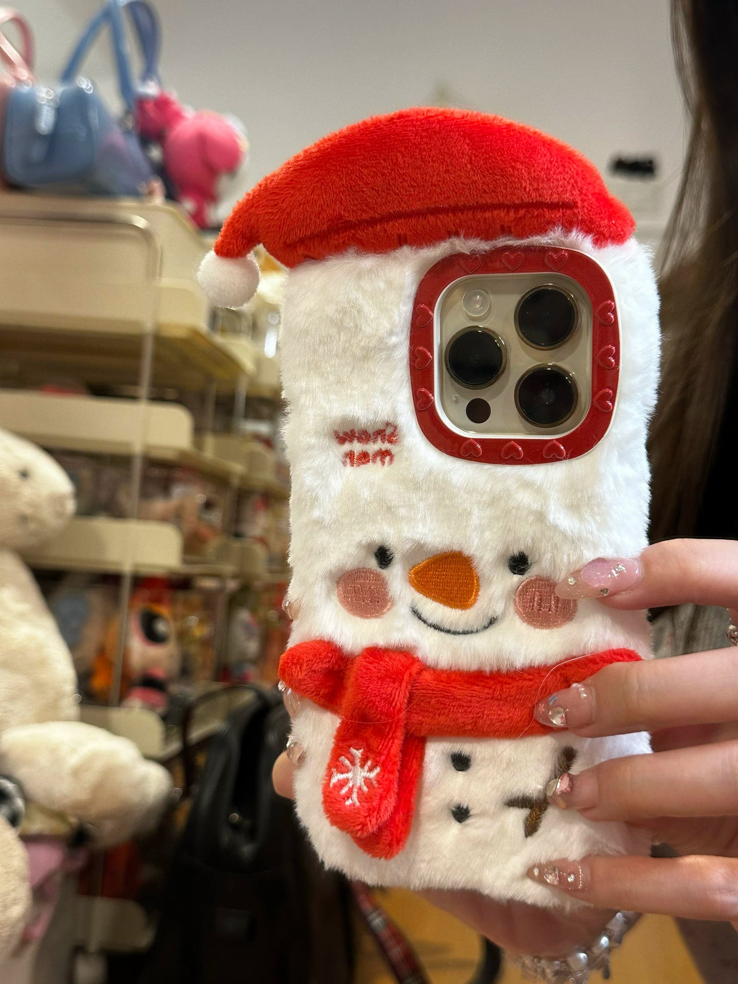 Plush Hat Scarf Snowman Cute Phone Case Suitable for iPhone16 iPhone15 iPhone14 iPhone13