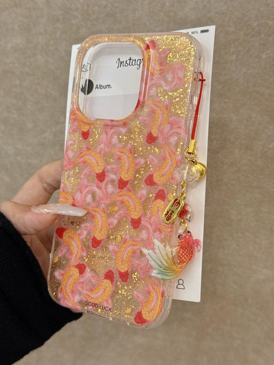 Translucent Koi Goldfish Glitter Lucky Gold Aesthetic Mobile Phone Case with Mobile Phone Chain Pendant Suitable for iPhone16 iPhone15 iPhone14 iPhone13