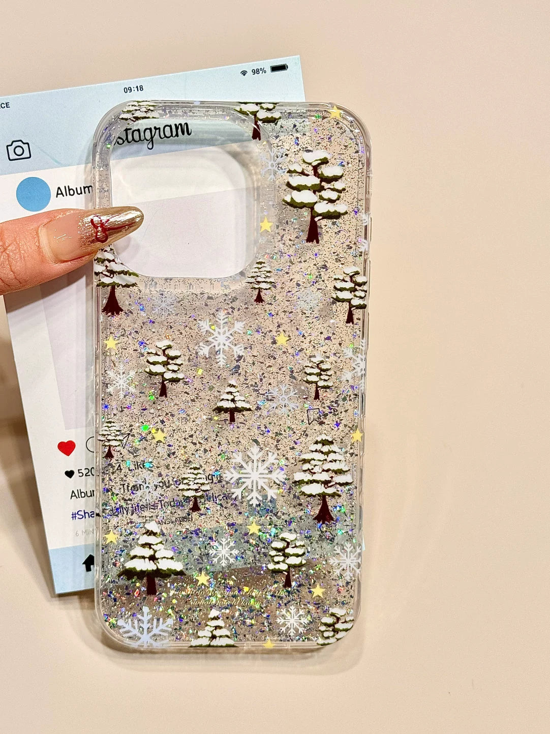 Winter Atmosphere Glitter Powder Snowflake Pine Transparent Mobile Phone Case with Pendant Suitable for iPhone16 iPhone15 iPhone14 iPhone13