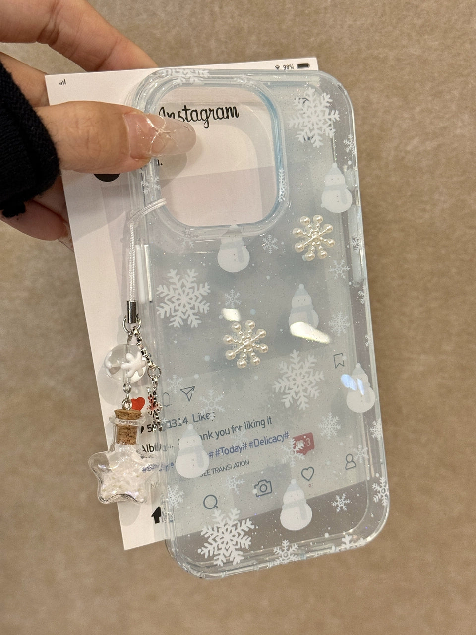 Winter Translucent Snowman Snowflake Clean Aesthetic Mobile Phone Case with Mobile Phone Chain Pendant Suitable for iPhone16 iPhone15 iPhone14 iPhone13