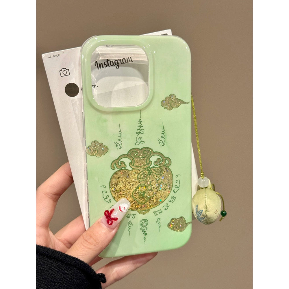 Chinese Style Green Background Auspicious Cloud Hollow Blessing Word Tip Bag Aesthetic Mobile Phone Case Suitable for iPhone16 iPhone15 iPhone14 iPhone13