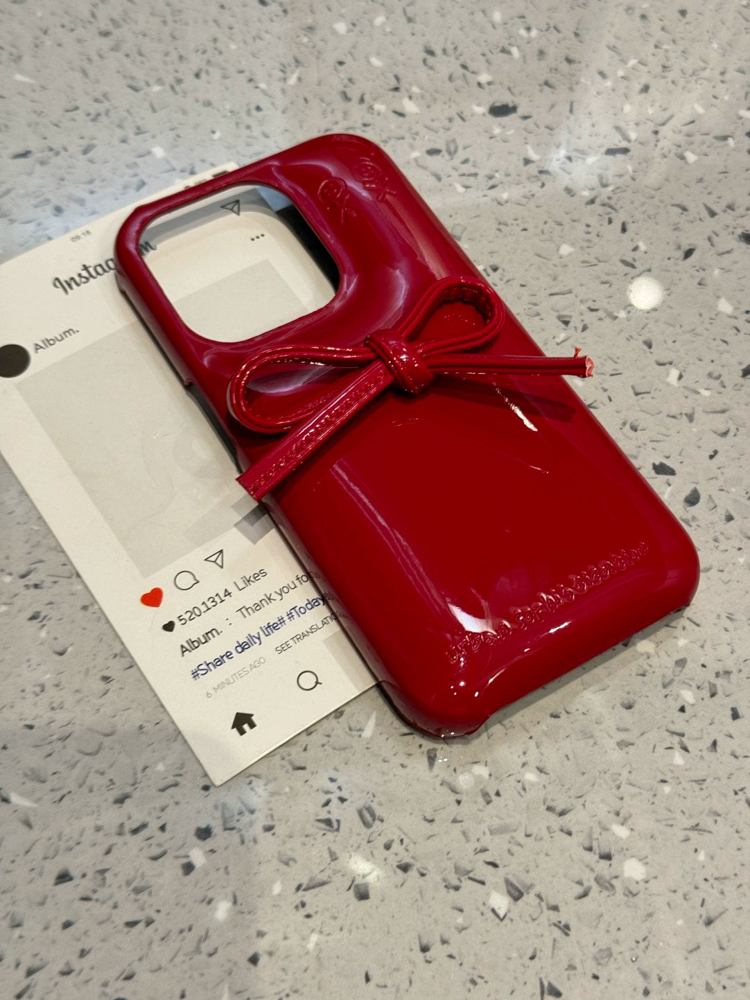 Soap Case Red Background Three-dimensional Bow Solid Color Mobile Phone Case Suitable for iPhone16 iPhone15 iPhone14 iPhone13