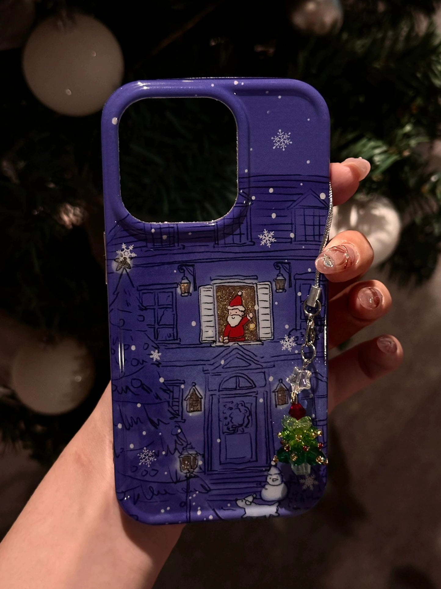 Purple Background House Santa Claus Snowflake Atmosphere Aesthetic Mobile Phone Case with Mobile Phone Chain Pendant Suitable for iPhone16 iPhone15 iPhone14 iPhone13