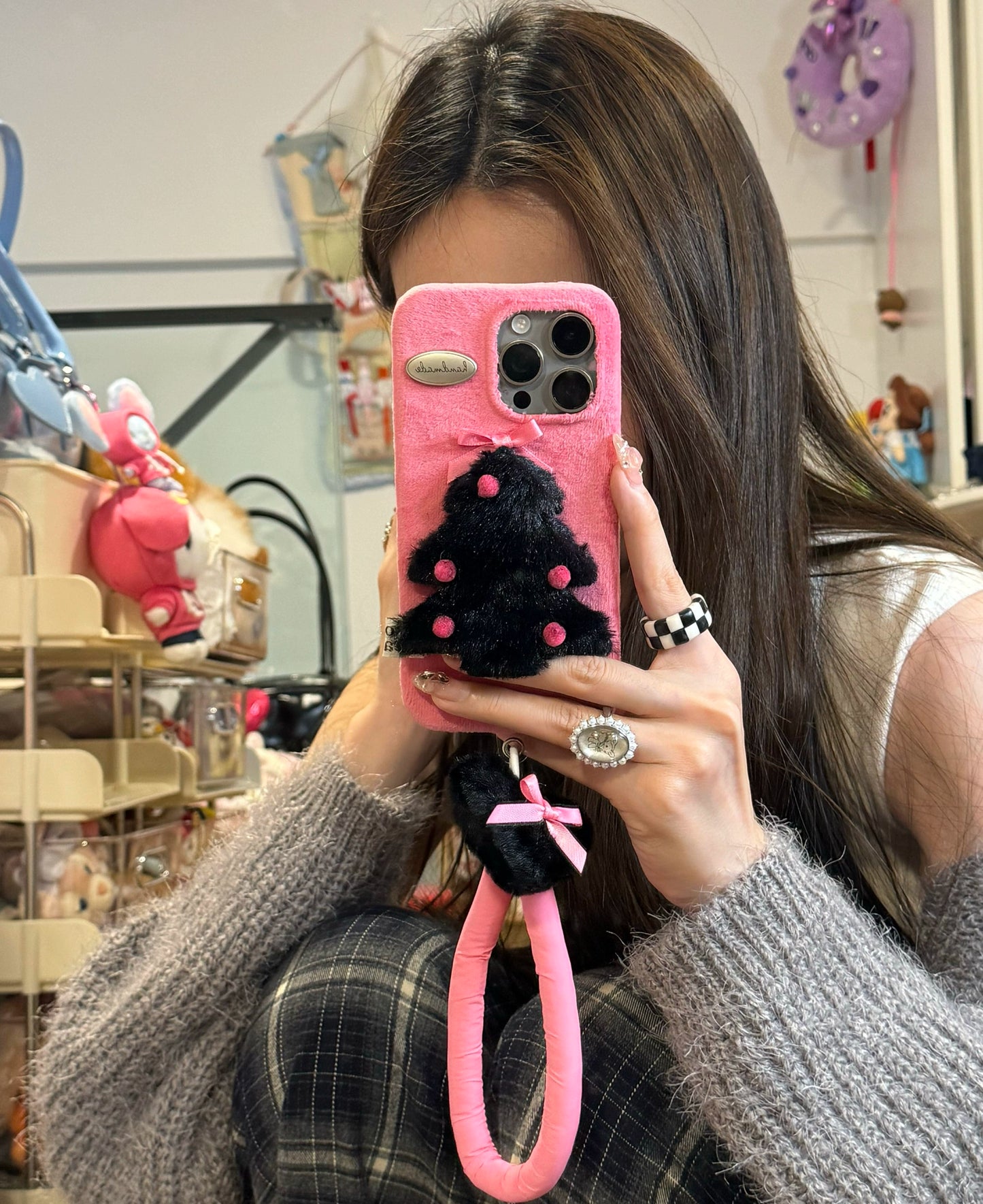 Sweet and Cool Black Pink Contrasting Color Christmas Tree Plush Three-dimensional Aesthetic Mobile Phone Case Cute Girl Mobile Phone Case with Mobile Phone Rope Pendant Suitable for iPhone16 iPhone15 iPhone14 iPhone13