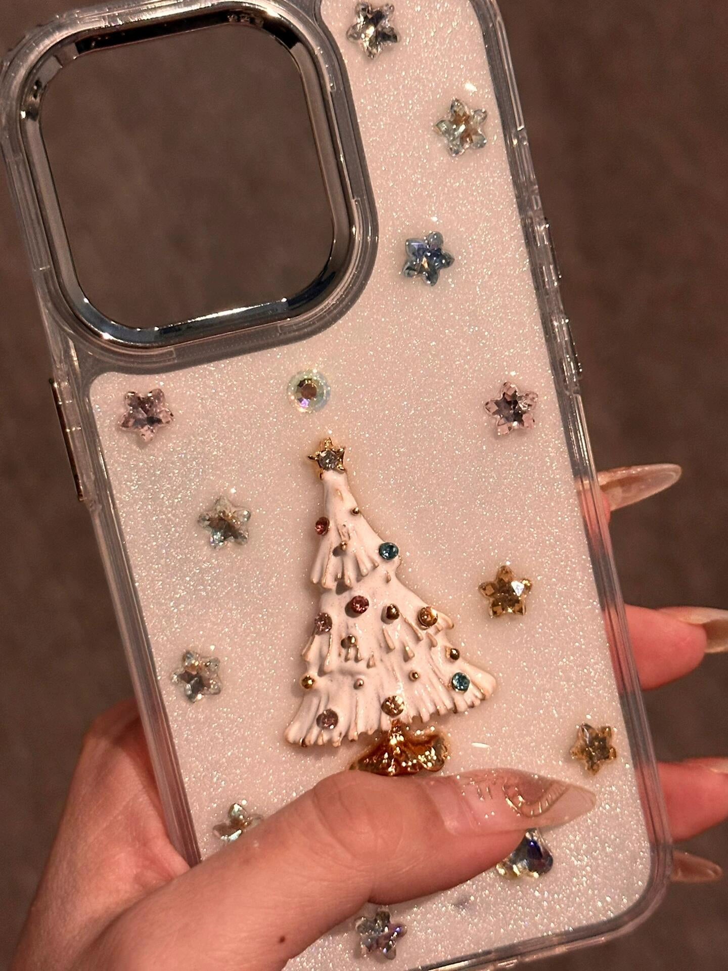 Epoxy White Glitter Christmas Tree Sweet Girl Aesthetic Phone Case Suitable for iPhone16 iPhone15 iPhone14 iPhone13