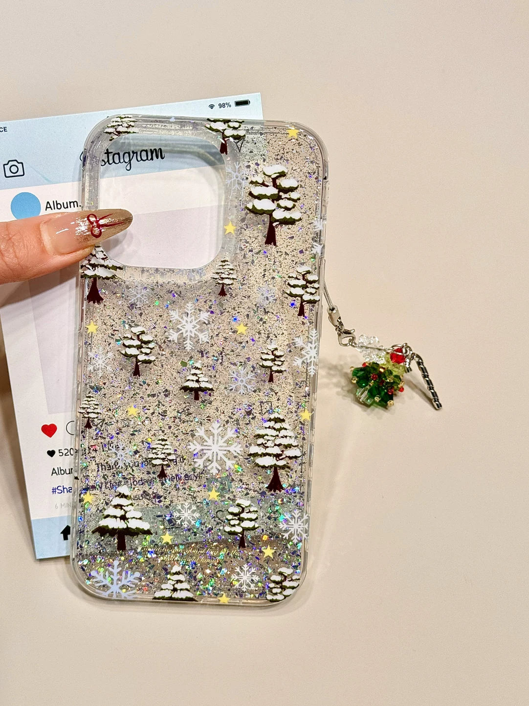 Winter Atmosphere Glitter Powder Snowflake Pine Transparent Mobile Phone Case with Pendant Suitable for iPhone16 iPhone15 iPhone14 iPhone13