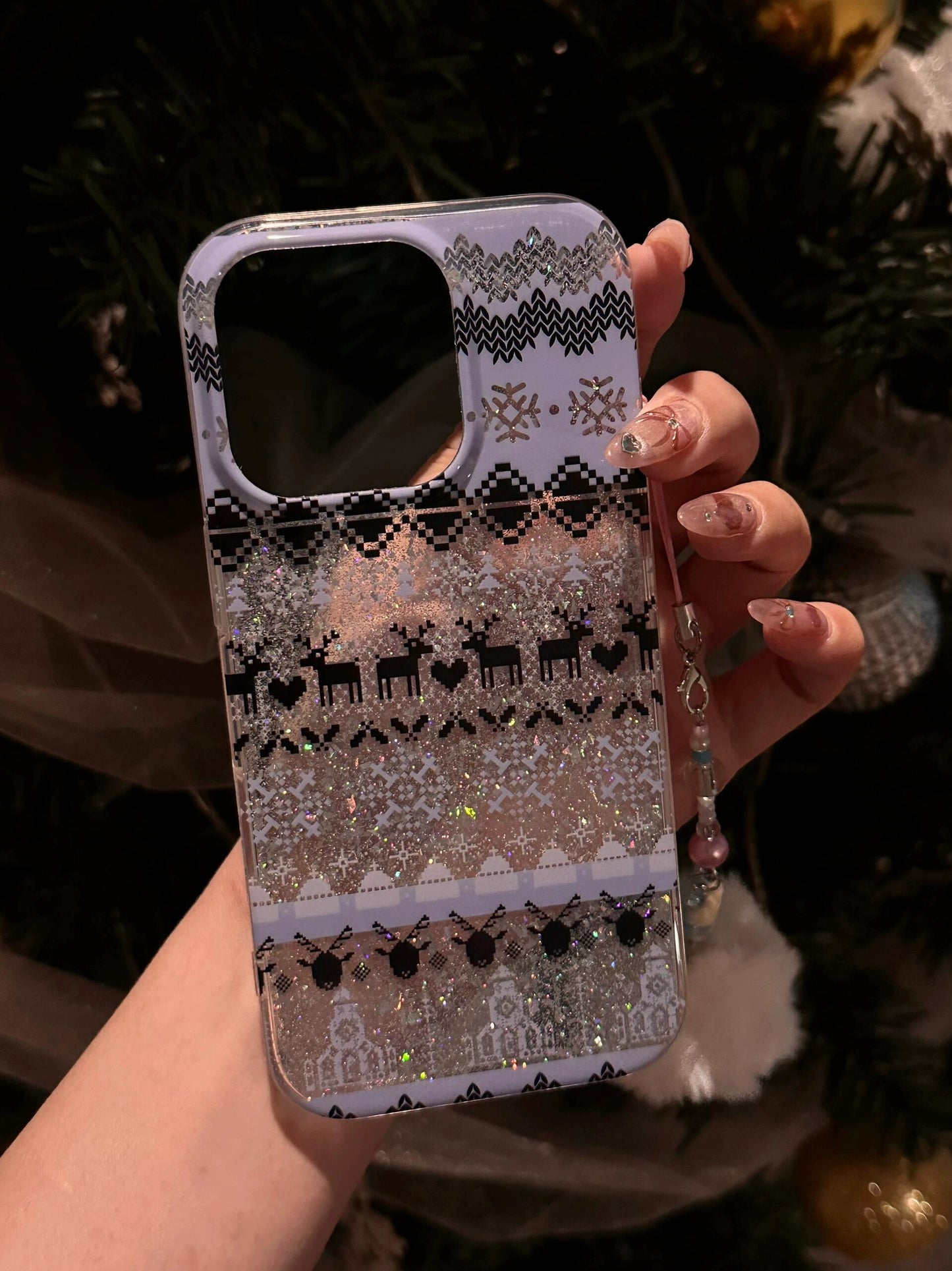 Winter Snowflake Deer Glitter Striped Translucent Aesthetic Silicone Mobile Phone Case with Mobile Phone Chain Pendant Suitable for iPhone16 iPhone15 iPhone14 iPhone13