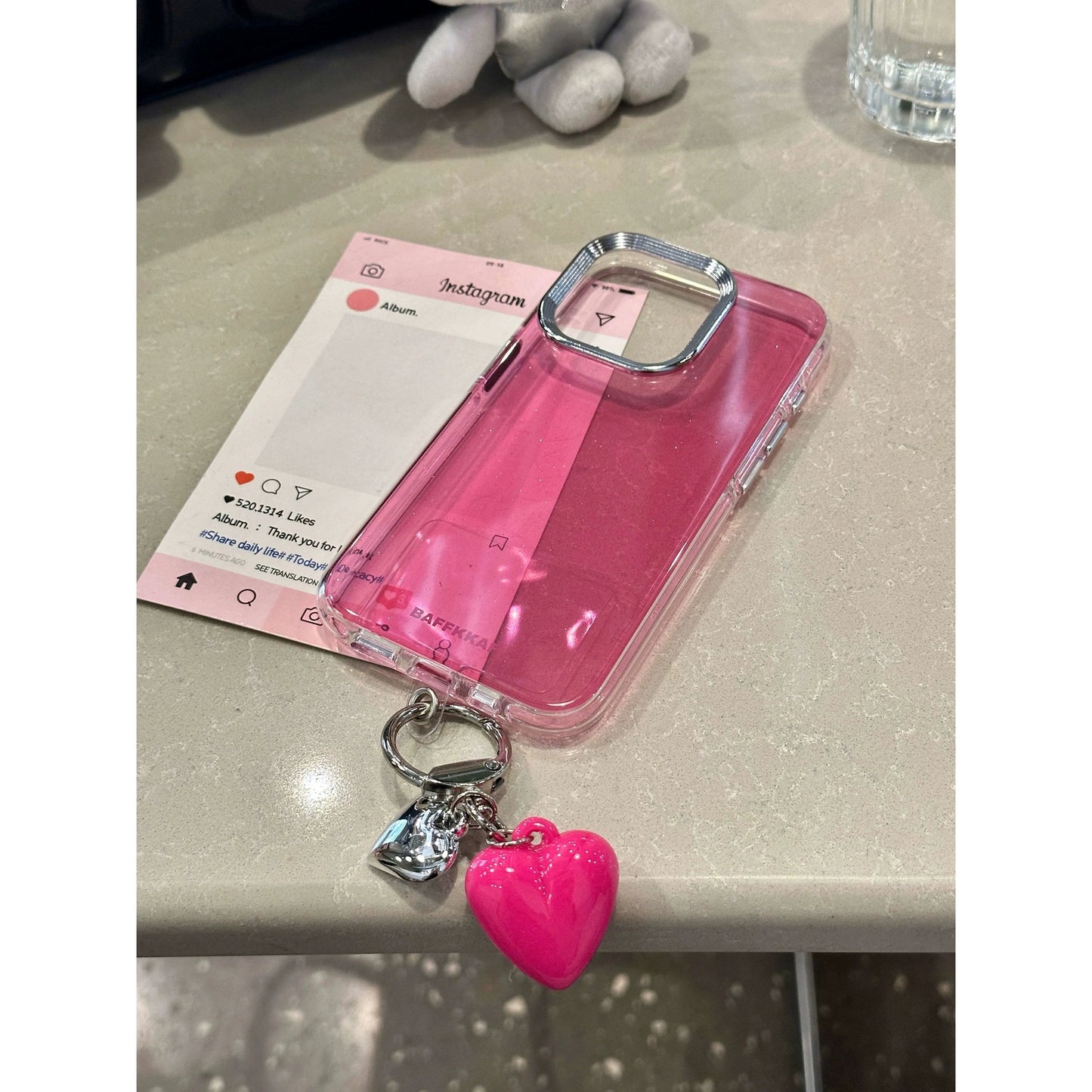 Transparent Glitter Love Pendant Transparent Aesthetic Mobile Phone Case Suitable for iPhone16 iPhone15 iPhone14 iPhone13