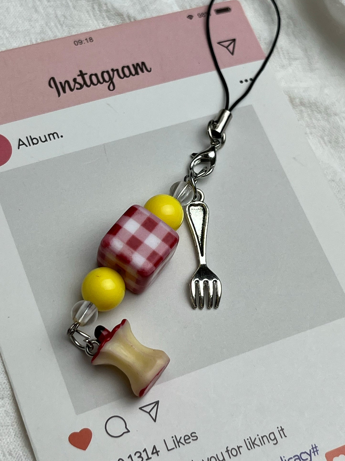 Apple Nuclear Fork Red and White Plaid Square Beaded Small Pendant Key Chain Cute Kawaii Mobile Phone Chain Girl Heart DIY