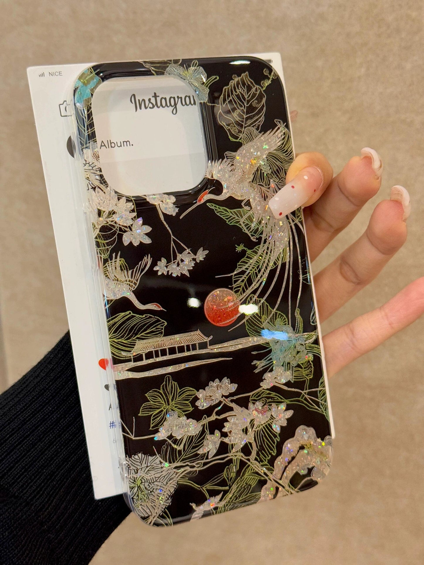 Chinese Style Dark Green Landscape Crane Oriental Aesthetic Mobile Phone Case Suitable for iPhone16 iPhone15 iPhone14 iPhone13