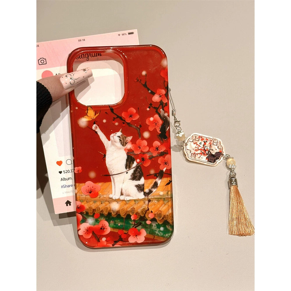 Red Background Plum Blossom Roof Cat Cute Aesthetic Mobile Phone Case Suitable for iPhone16 iPhone15 iPhone14 iPhone13