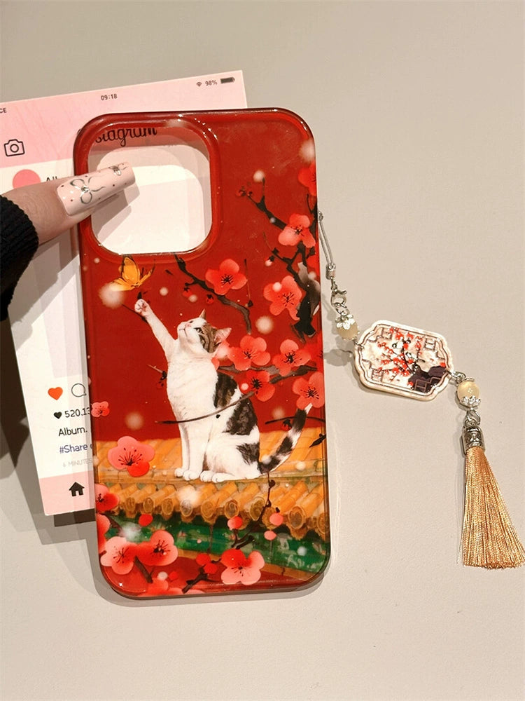 Red Background Plum Blossom Roof Cat Cute Aesthetic Mobile Phone Case Suitable for iPhone16 iPhone15 iPhone14 iPhone13