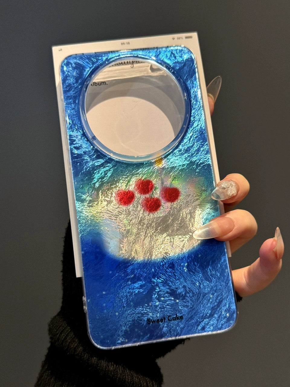 Blue Graffiti Oil Painting Cherry Cake Aesthetic Mobile Phone Case, Suitable for Huawei Mate60pro New Pura70 Anti-drop