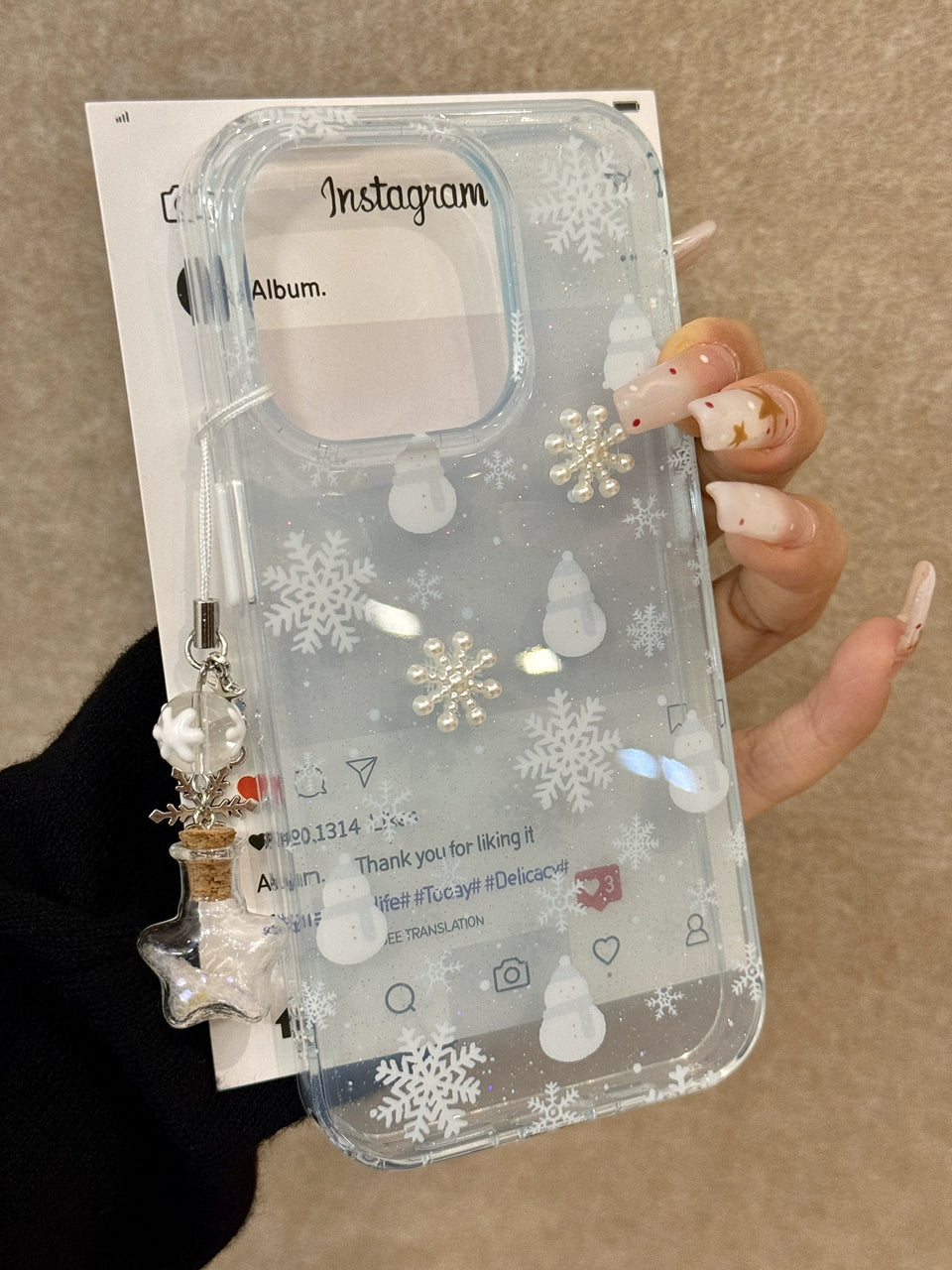 Winter Translucent Snowman Snowflake Clean Aesthetic Mobile Phone Case with Mobile Phone Chain Pendant Suitable for iPhone16 iPhone15 iPhone14 iPhone13