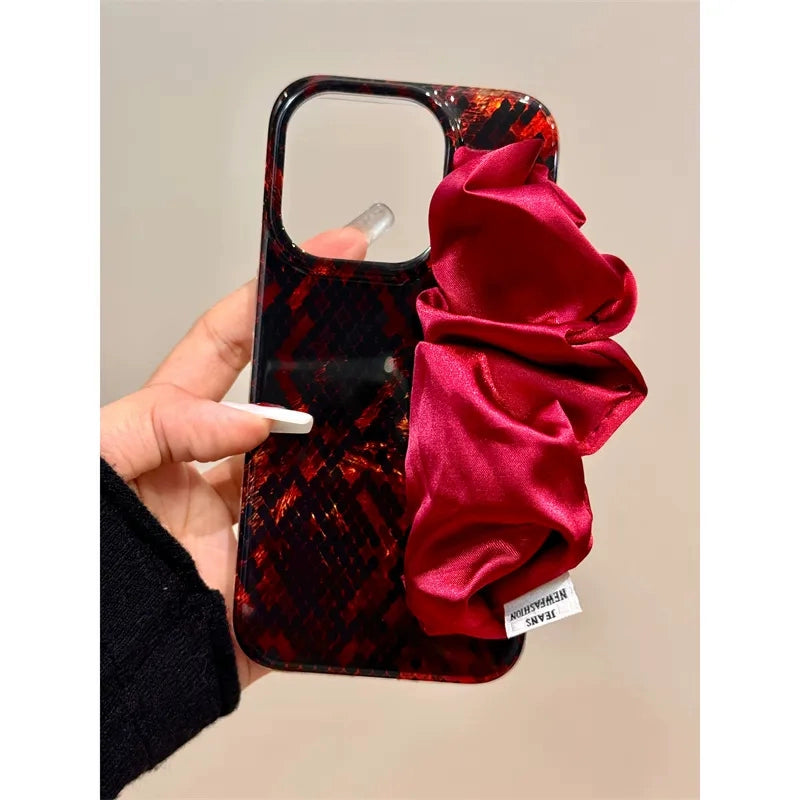 Retro Red Python Pattern Silk Scarf Wristband Aesthetic Phone Case Suitable for iPhone16 iPhone15 iPhone14 iPhone13