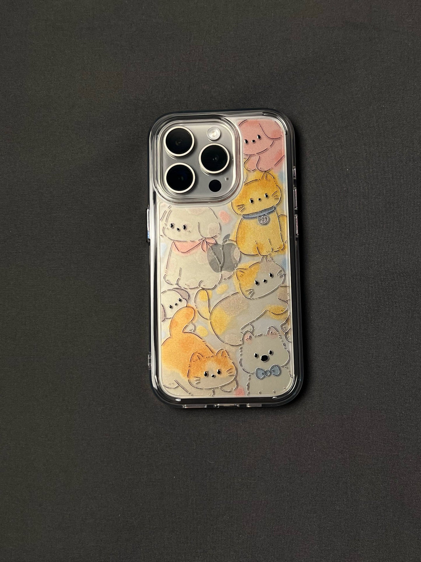 Translucent Graffiti Cat Dog Cute Phone Case Suitable for iPhone16 iPhone15 iPhone14 iPhone13