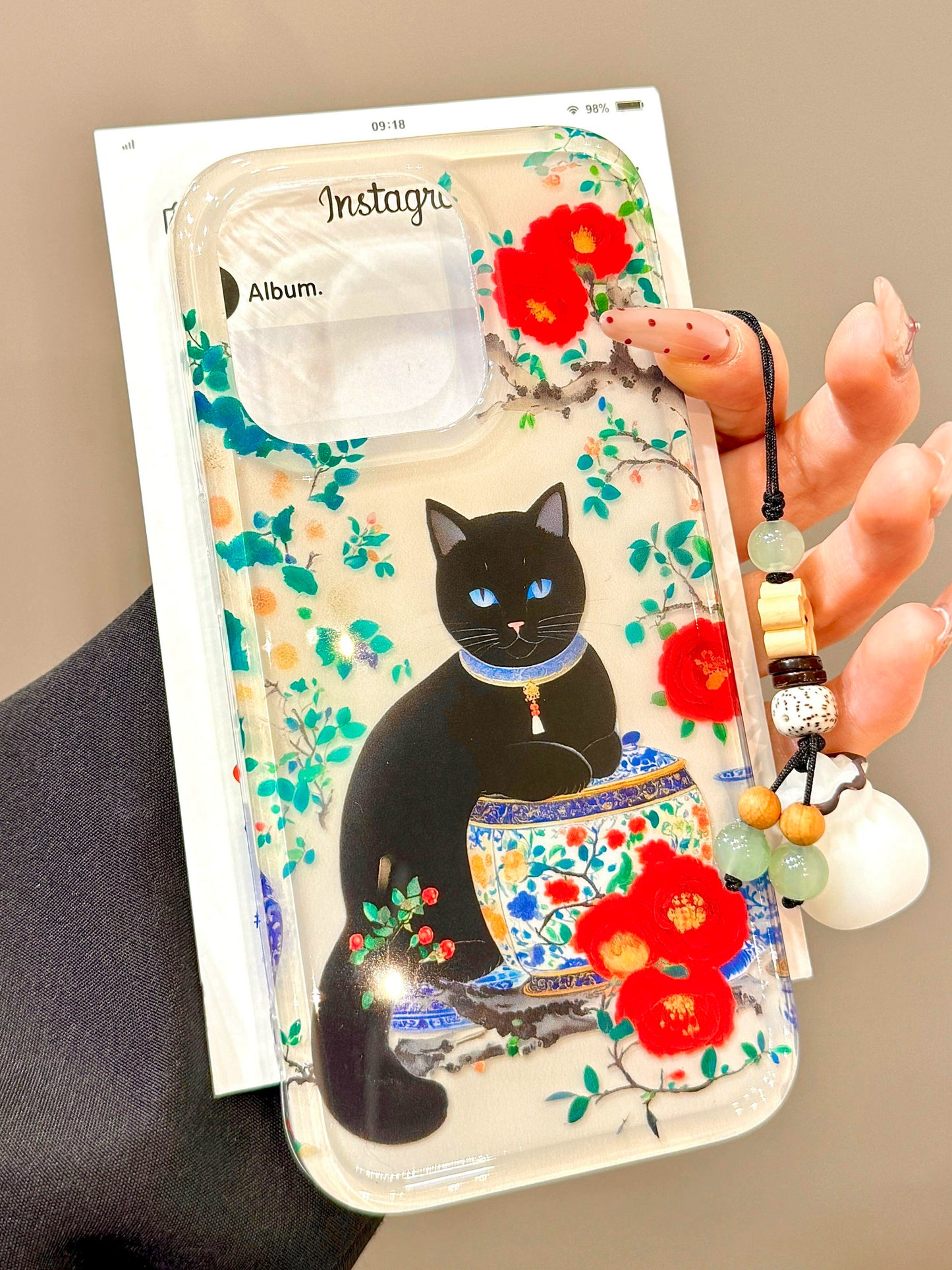 Chinese Style Retro Blue and White Porcelain Black Cat Garden Aesthetic Mobile Phone Case Suitable for iPhone16 iPhone15 iPhone14 iPhone13